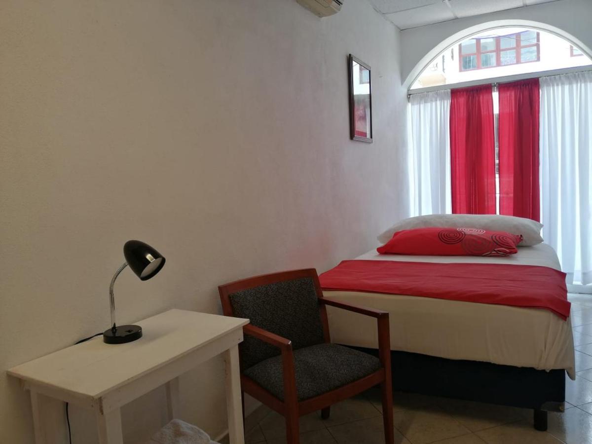 Boutique Basic Hotel ปูแอร์โตบาญาร์ตา ภายนอก รูปภาพ
