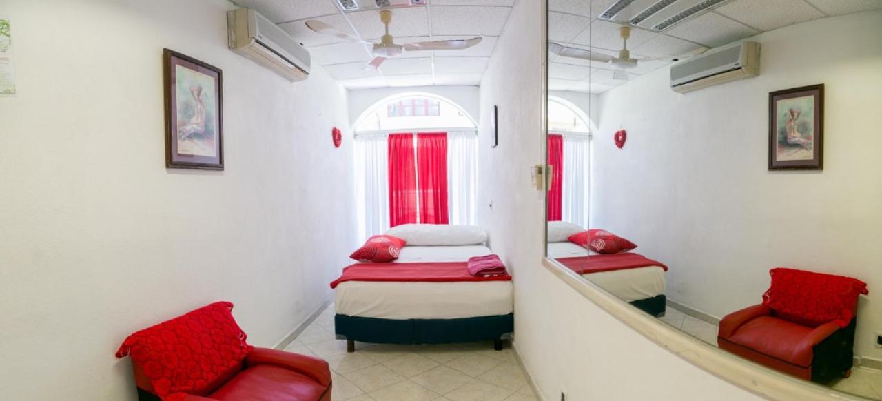 Boutique Basic Hotel ปูแอร์โตบาญาร์ตา ภายนอก รูปภาพ